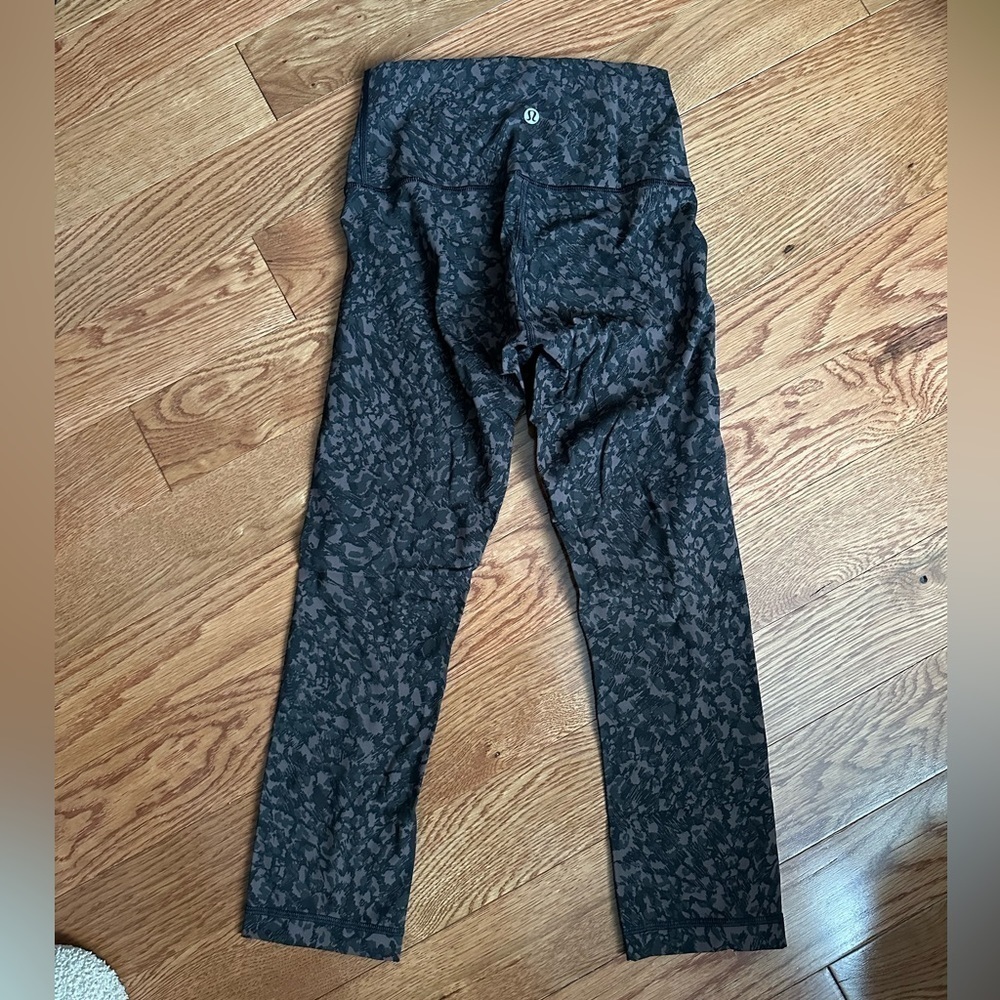 Lululemon wunder under crop